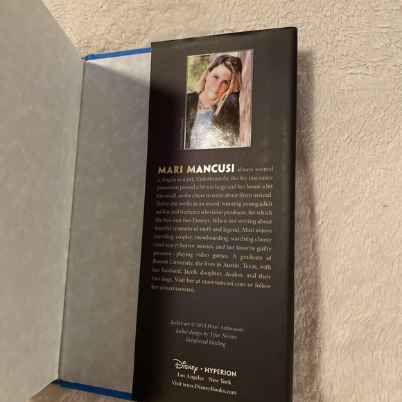 The Camelot Code: The Once and Future Geek by Mari Mancusi Hard Cover Book - Picture 6 of 9